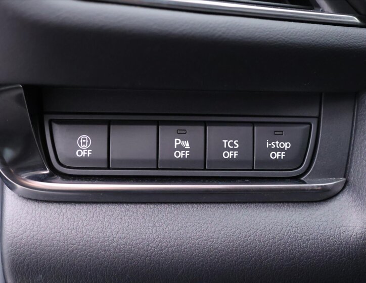 Mazda CX-30 Kombi 2,0 l 110 kw
