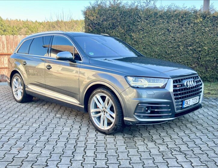 Audi SQ7 SUV / Terénní 4,0 l 320 kw