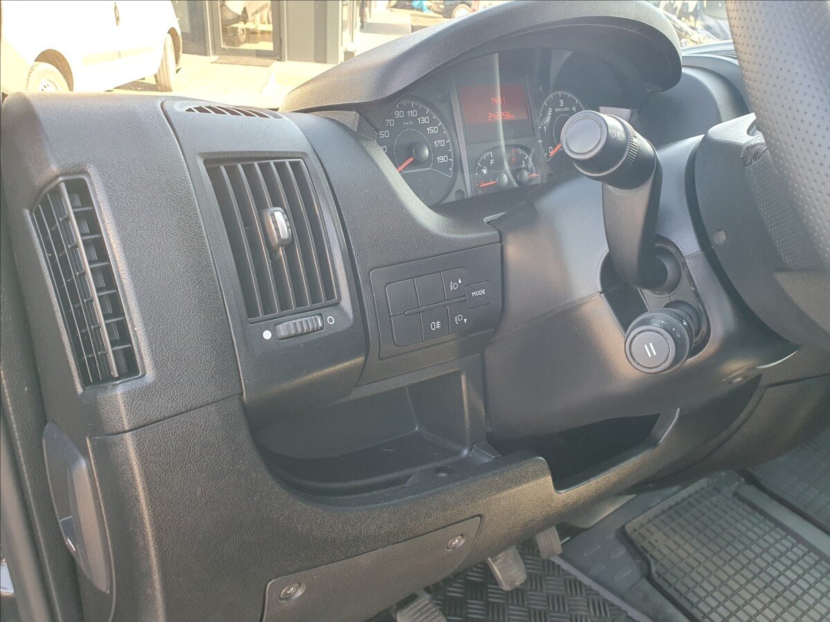 Peugeot Boxer Ostatní 3,0 l 130 kw