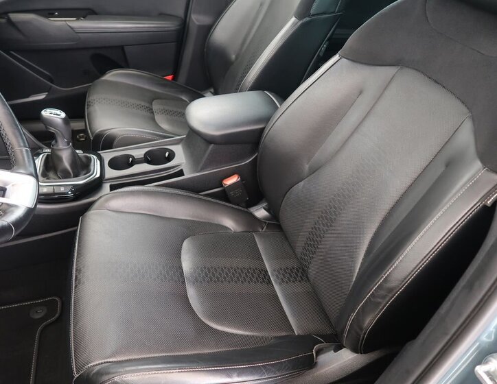 KIA Sportage SUV / Terénní 1,6 l 110 kw