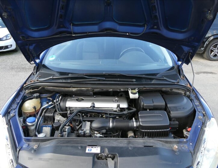 Peugeot 307 Kupé 2,0 l 100 kw