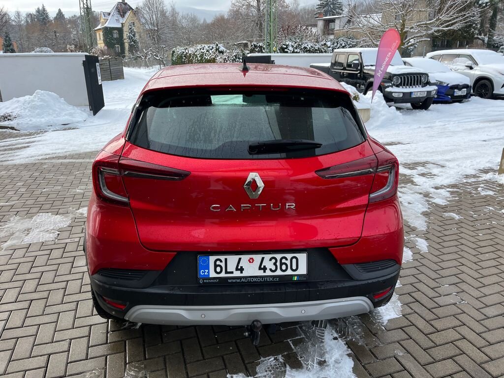 Renault Captur SUV 999,0 67 kw