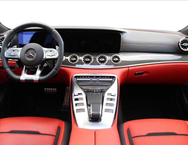 Mercedes-Benz AMG GT Kombi 4,0 l 430 kw