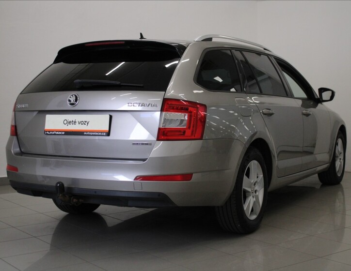 Škoda Octavia 3