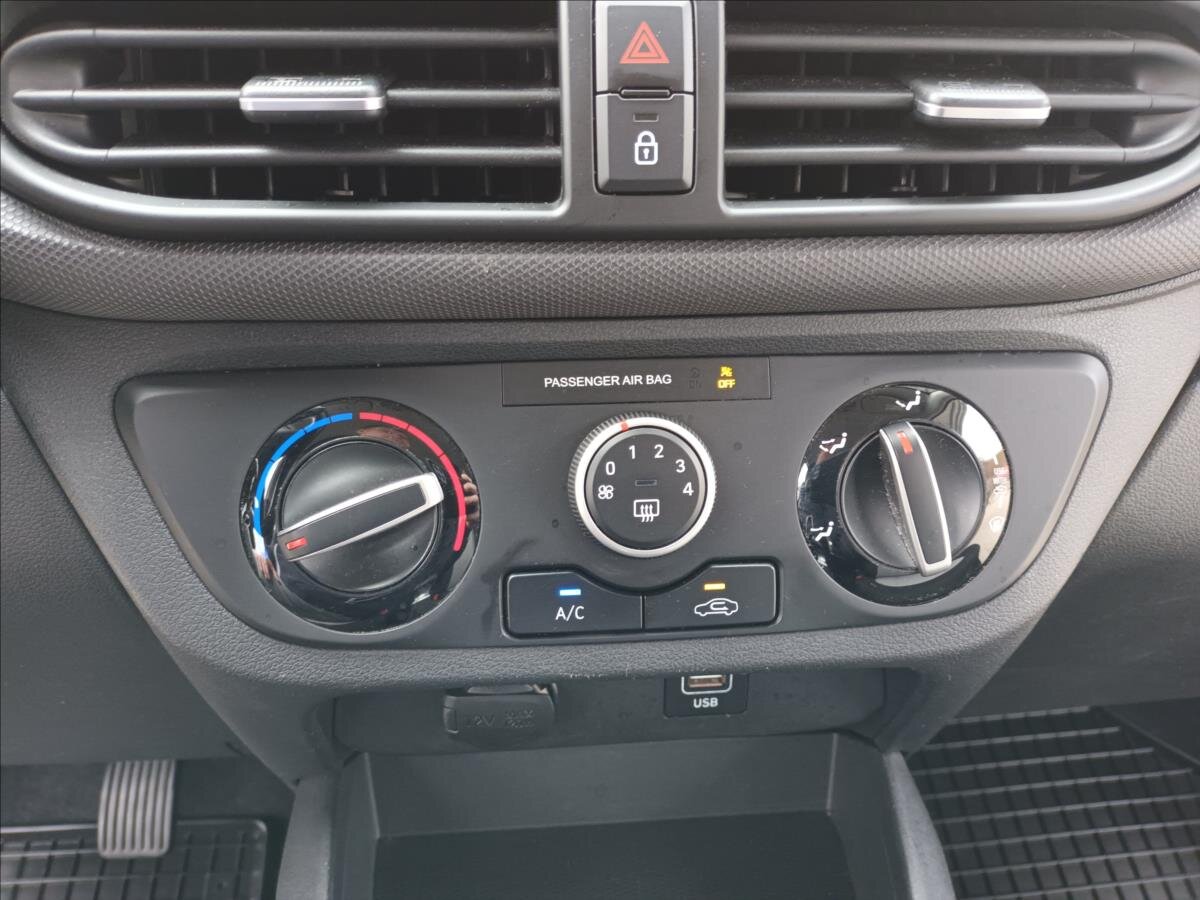 Hyundai i10 Hatchback 998,0 49 kw