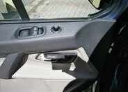 Ford Tourneo Custom 18