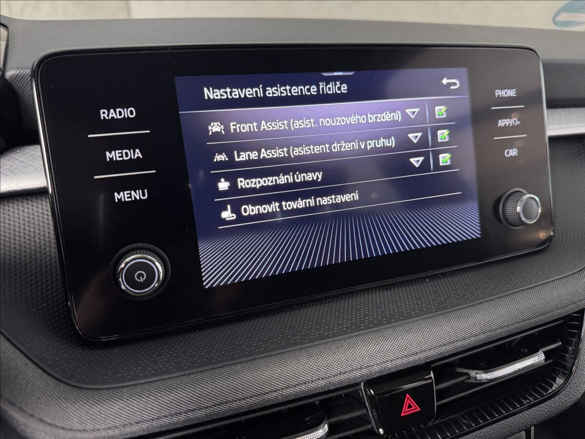 Škoda Fabia Hatchback 999,0 48 kw