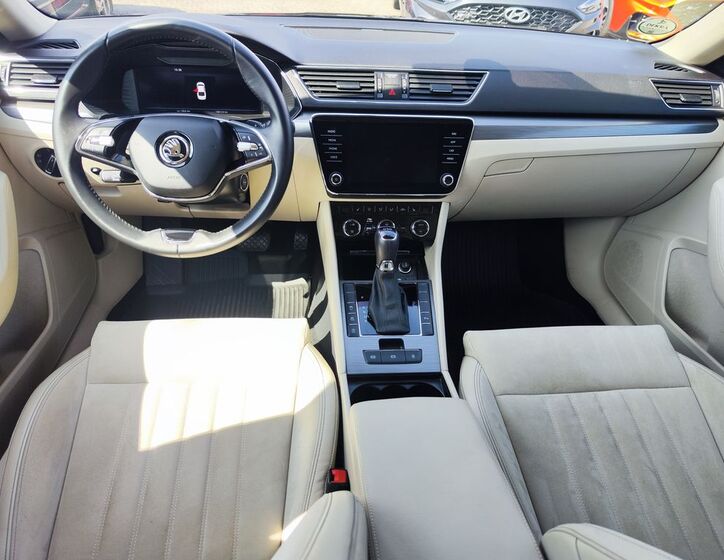 Škoda Superb 14