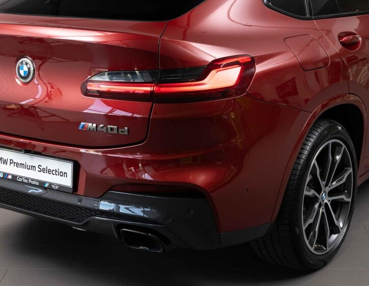 BMW X4 SUV / Terénní 3,0 l 240 kw