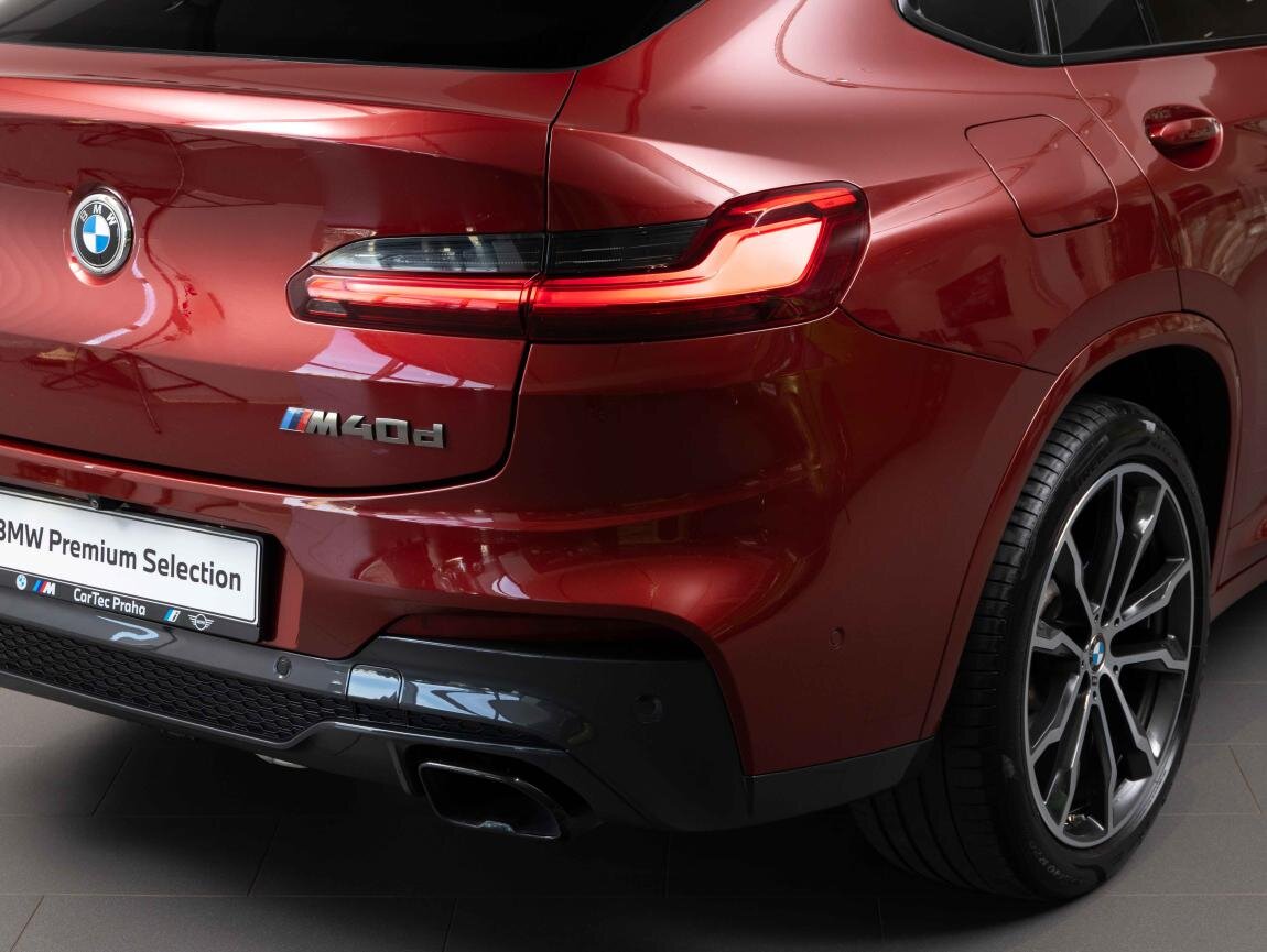 BMW X4 SUV / Terénní 3,0 l 240 kw