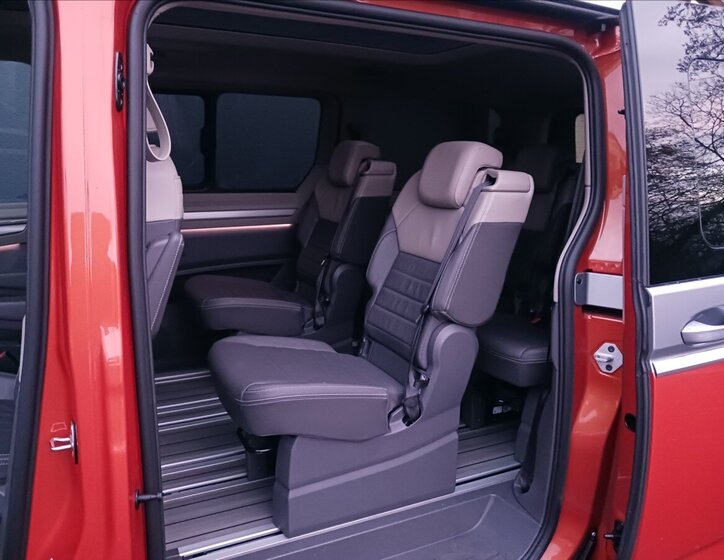 Volkswagen Multivan VAN-Minibus 2,0 l 150 kw