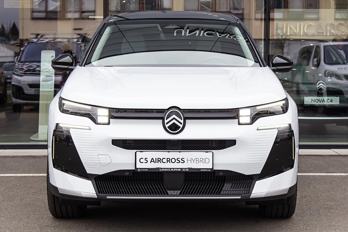 Citroën C5 Aircross SUV / Terénní 1,6 l 143 kw