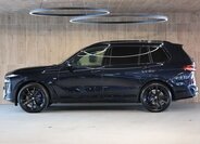 BMW X7 SUV / Terénní 3,0 l 259 kw