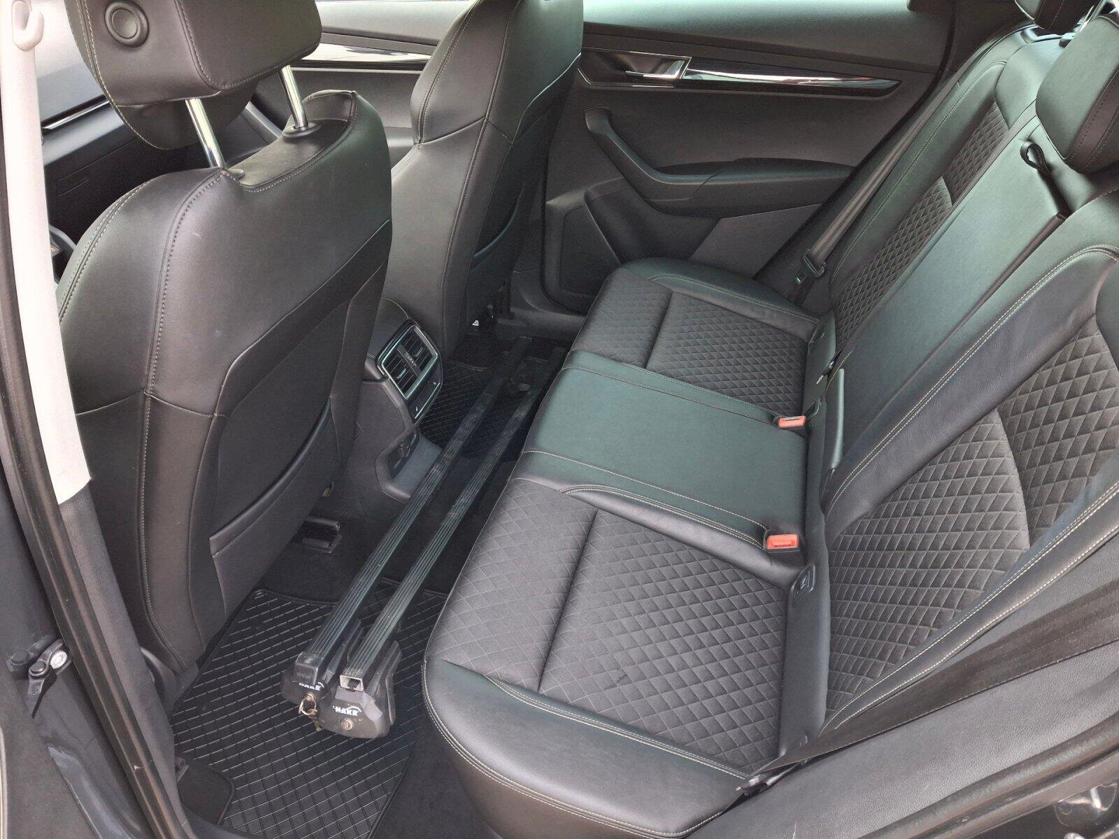 Škoda Karoq SUV / Terénní 1,5 l 110 kw