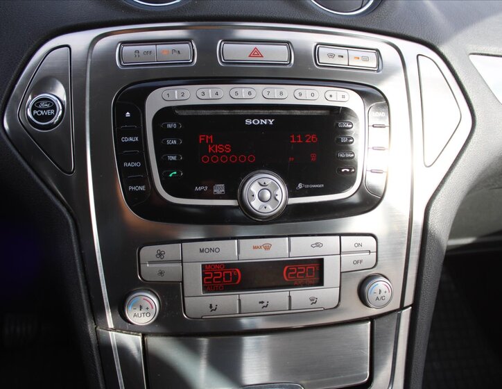 Ford Mondeo Liftback 2,0 l 103 kw