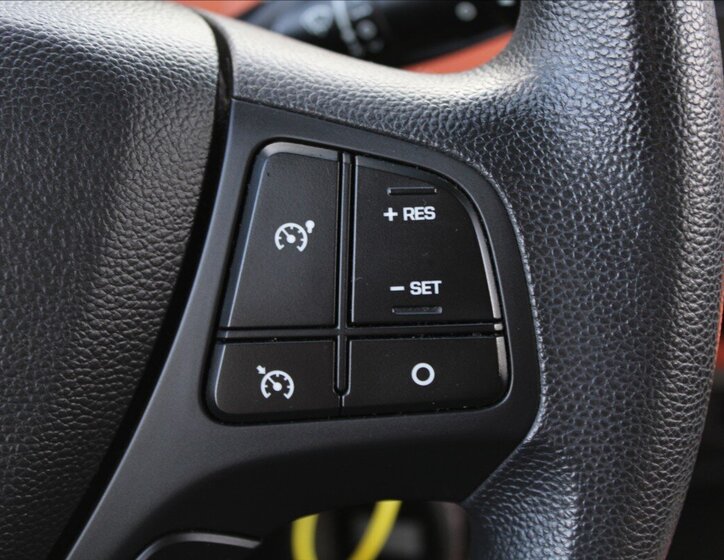 Hyundai i10 Hatchback 998,0 48 kw