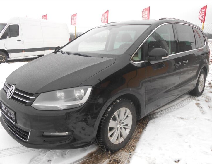 Volkswagen Sharan MPV 2,0 l 103 kw