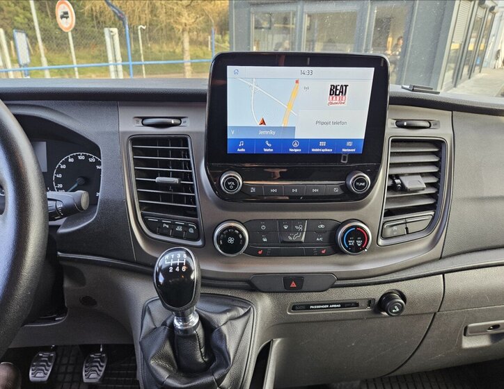 Ford Transit Custom 13