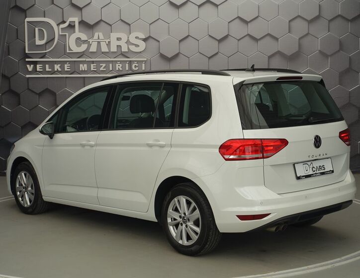 Volkswagen Touran 2