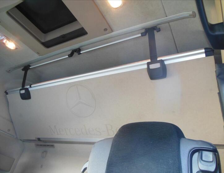 Mercedes-Benz Ostatní 11