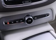 Volvo XC90 SUV / Terénní 2,0 l 165 kw