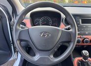 Hyundai i10 16