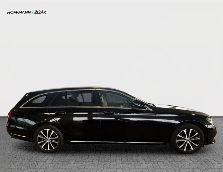 Mercedes-Benz Třídy E Kombi 2,0 l 143 kw