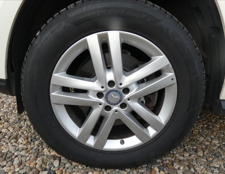 Mercedes-Benz GL SUV / Terénní 3,0 l 190 kw