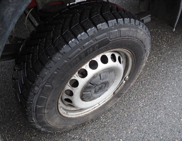 Volkswagen Crafter Sklápěč 2,0 l 103 kw