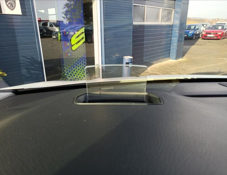 Peugeot Traveller MPV 2,0 l 110 kw