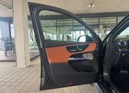 Mercedes-Benz GLC 10