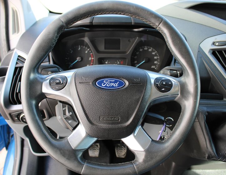 Ford Transit Custom Užitková 2,2 l 74 kw