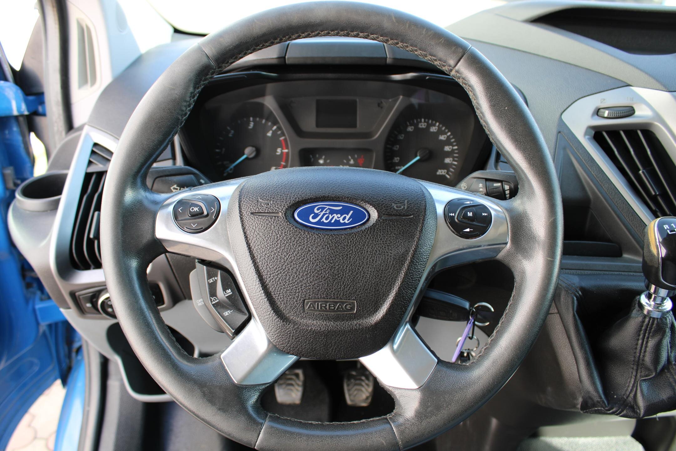 Ford Transit Custom Užitková 2,2 l 74 kw