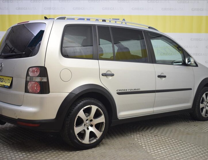Volkswagen Touran MPV 1,4 l 103 kw