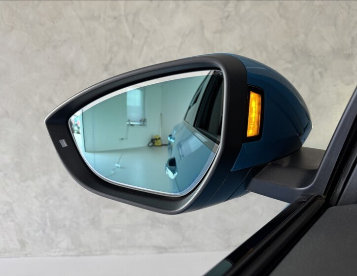 Audi e-tron SUV 0,0 300 kw