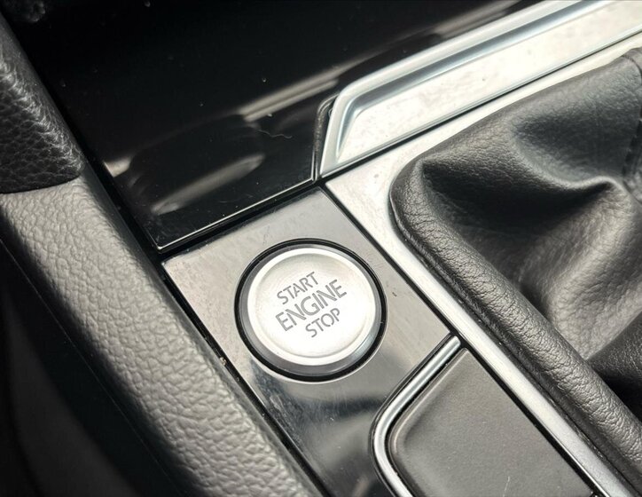 Volkswagen Passat Kombi 2,0 l 110 kw
