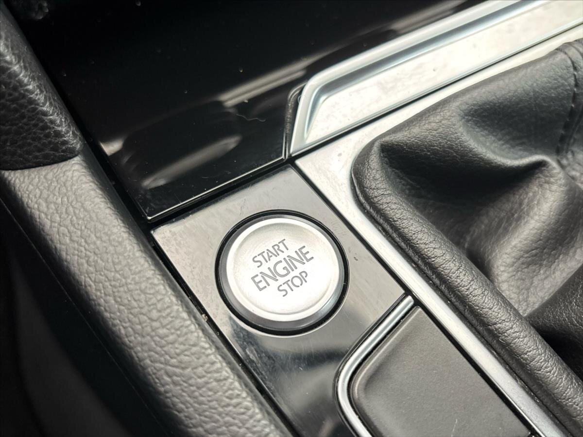 Volkswagen Passat Kombi 2,0 l 110 kw
