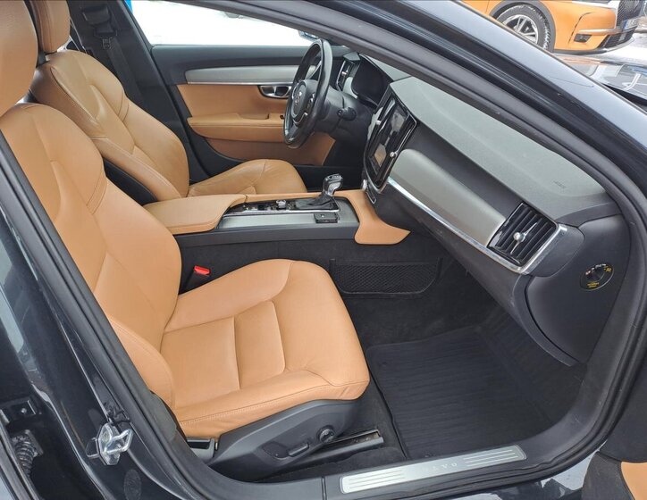 Volvo V90 Kombi 2,0 l 187 kw