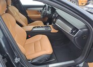 Volvo V90 Kombi 2,0 l 187 kw