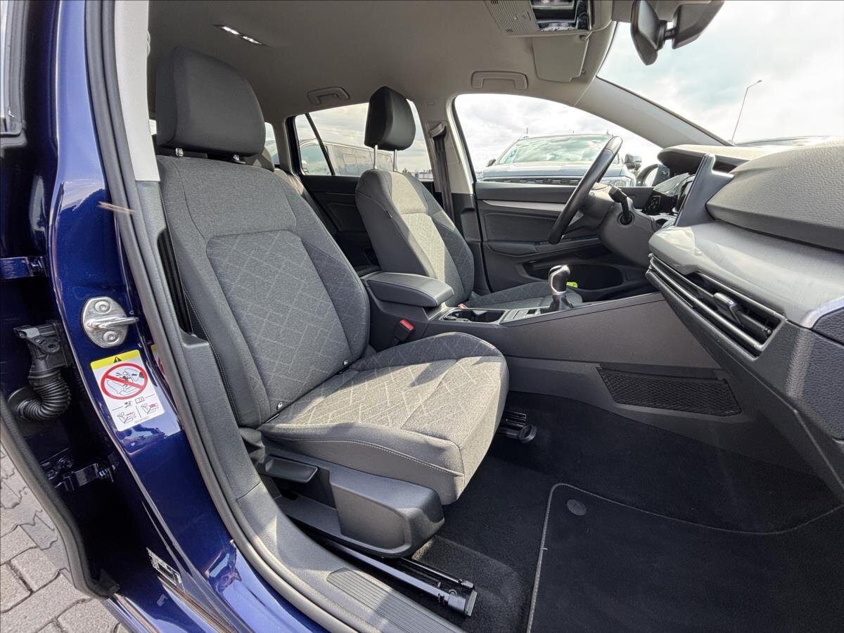 Volkswagen Golf Kombi 1,5 l 96 kw