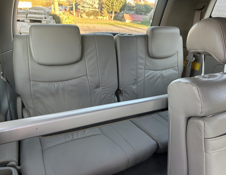 Toyota Land Cruiser 51