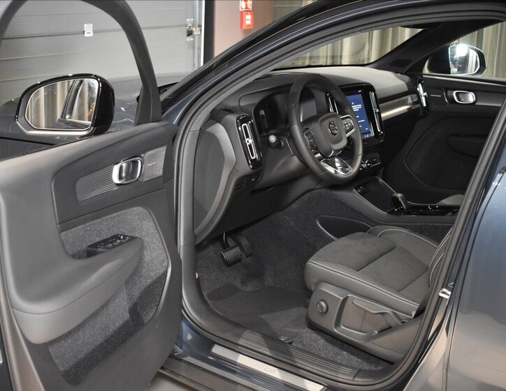 Volvo EC40 SUV / Terénní 0,0 185 kw