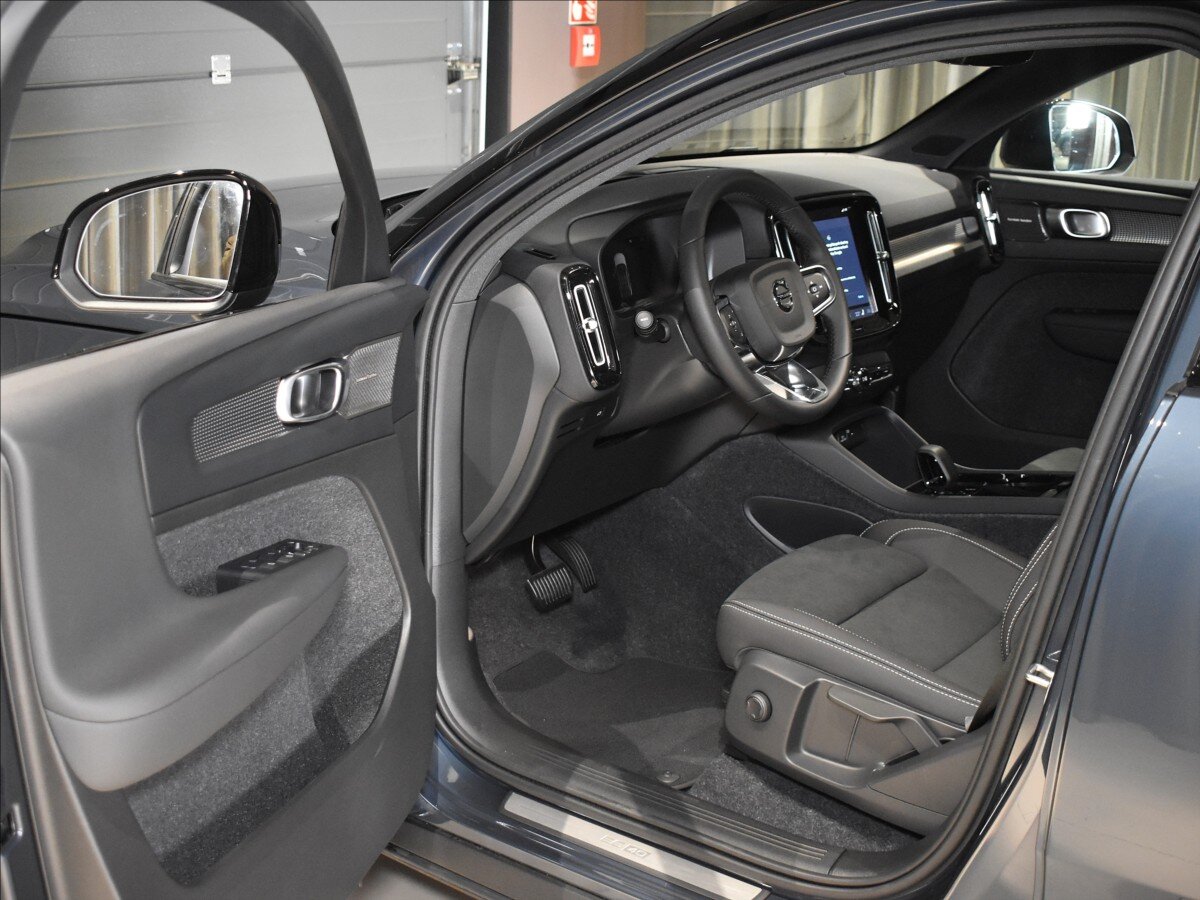 Volvo EC40 SUV / Terénní 0,0 185 kw