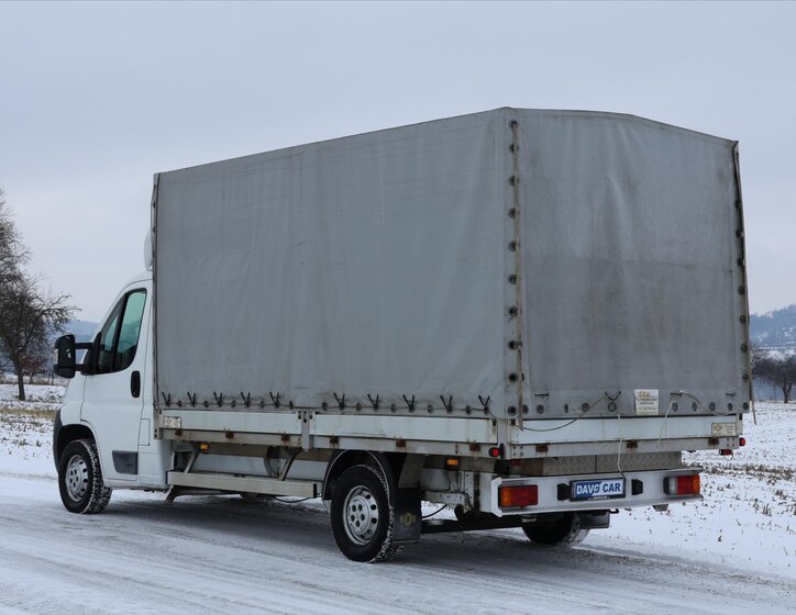 Peugeot Boxer 5