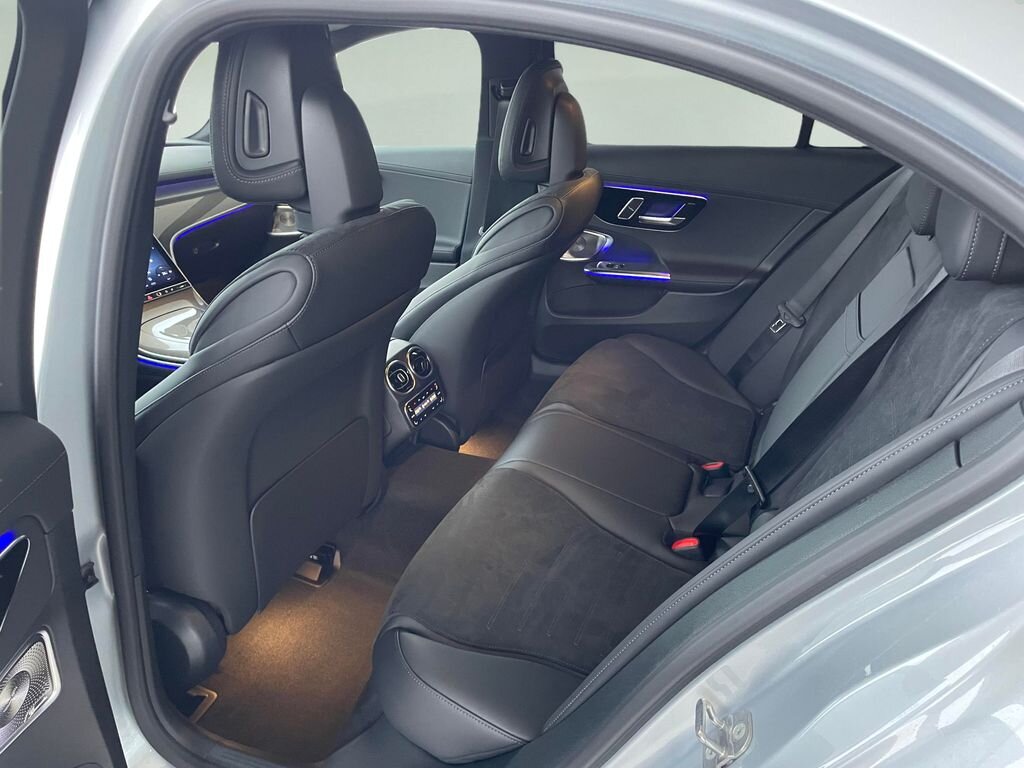 Mercedes-Benz Třídy C Sedan 2,0 l 145 kw