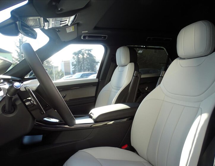 Land Rover Range Rover Sport SUV / Terénní 3,0 l 221 kw