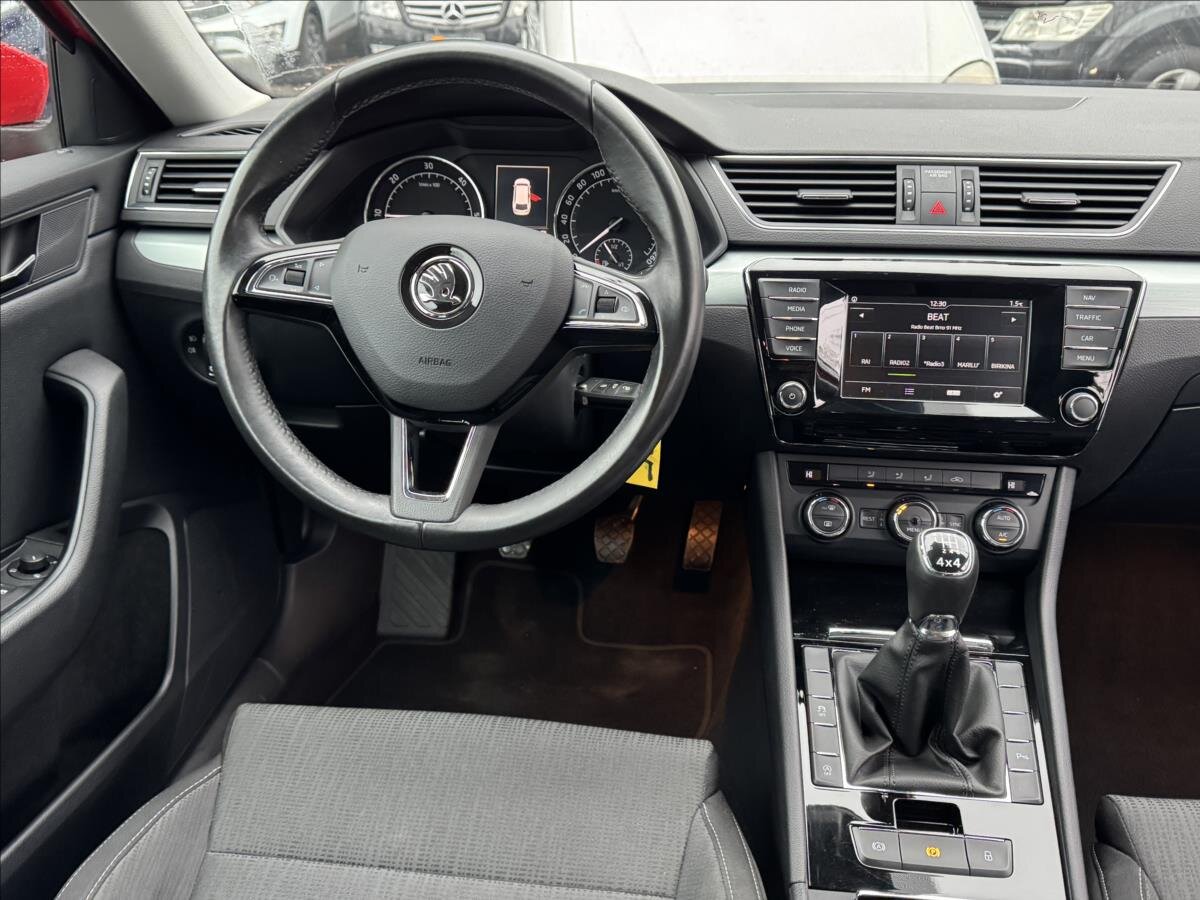 Škoda Superb Kombi 2,0 l 110 kw