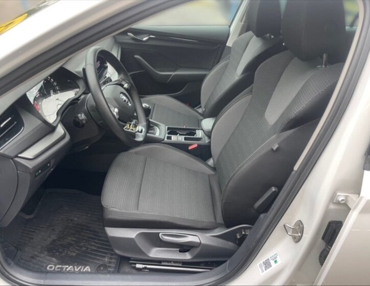 Škoda Octavia Kombi 2,0 l 85 kw