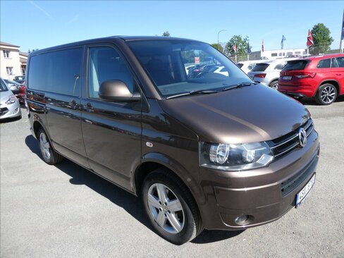 Volkswagen Multivan Kombi 2,0 l 103 kw