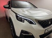 Peugeot 5008 SUV / Terénní 2,0 l 133 kw